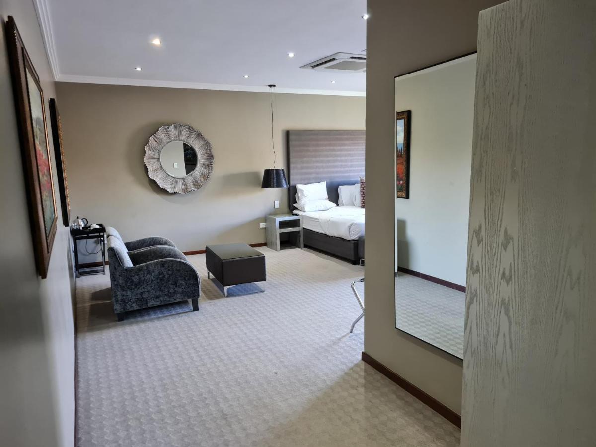 St Andrews Hotel And Spa Йоханнесбург Экстерьер фото