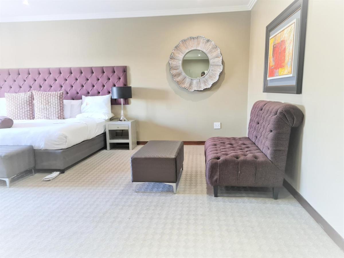 St Andrews Hotel And Spa Йоханнесбург Экстерьер фото